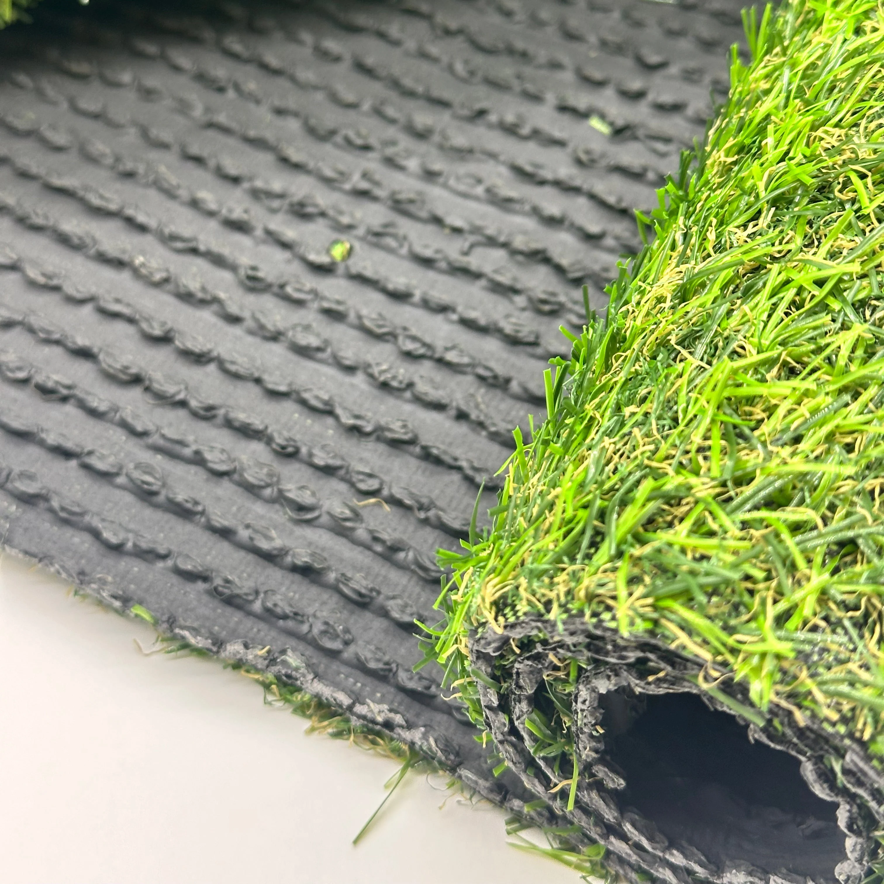 Artificial Grass Door Mat 70 x 130cm - Image 6