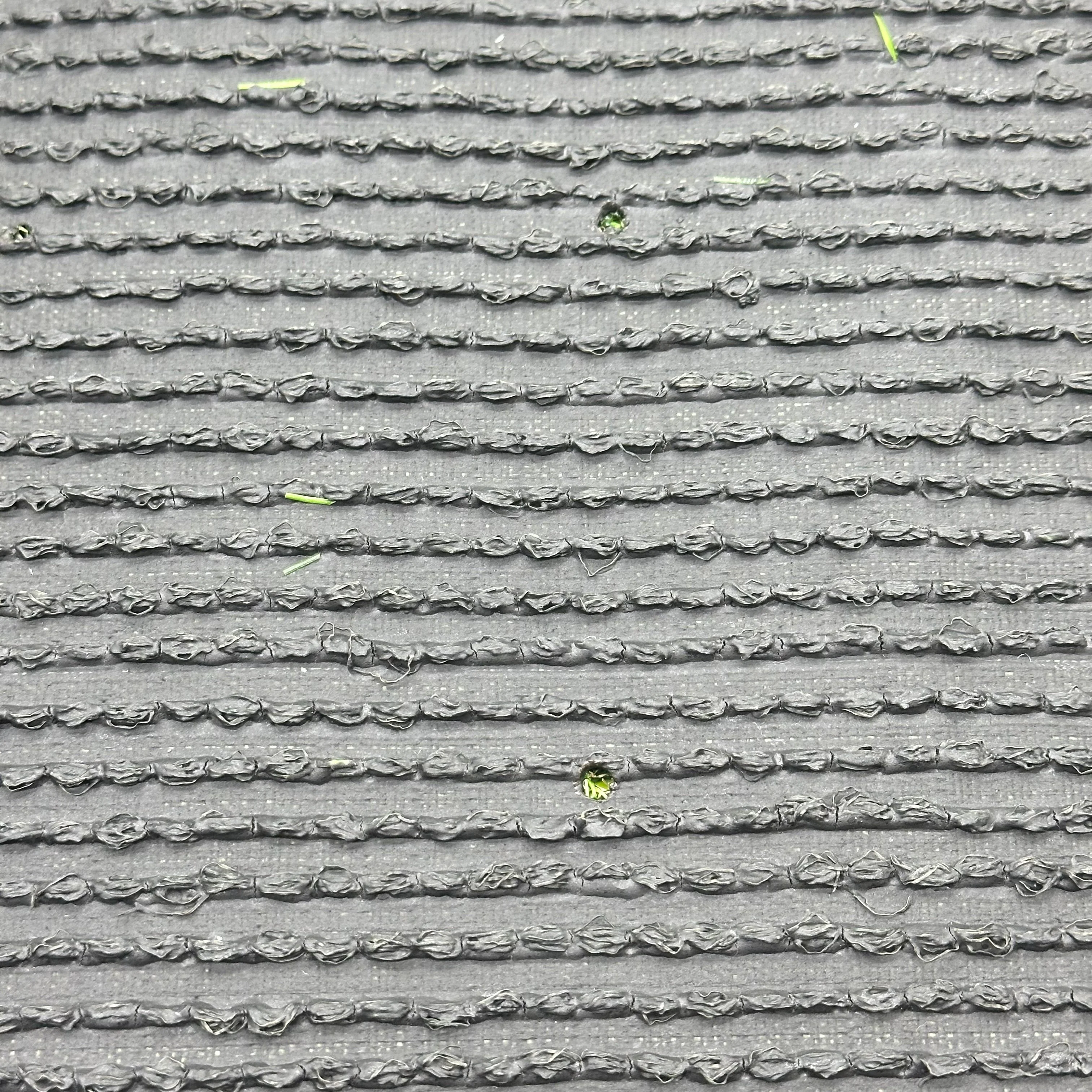 Artificial Grass Door Mat 70 x 130cm - Image 7