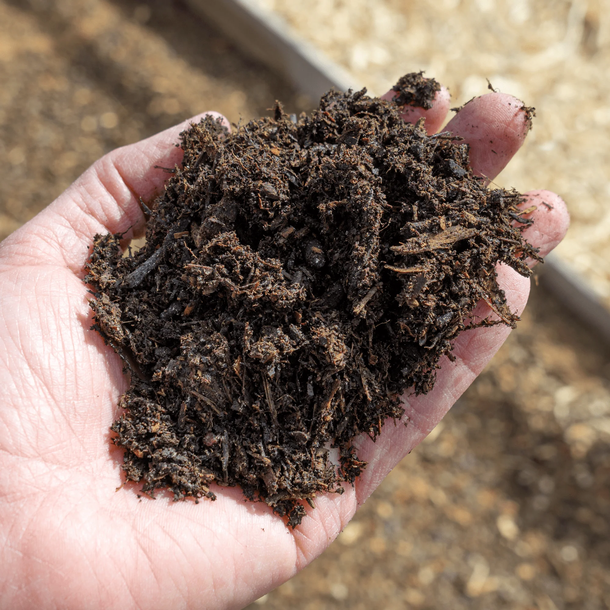 AutumnMix Compost Garden Mulch - Image 4