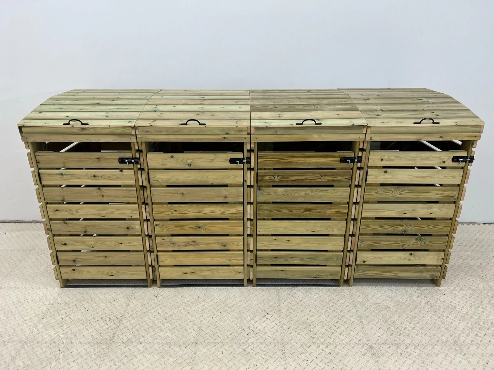 Binbreeze Wheelie Bin Storage Unit - Image 9