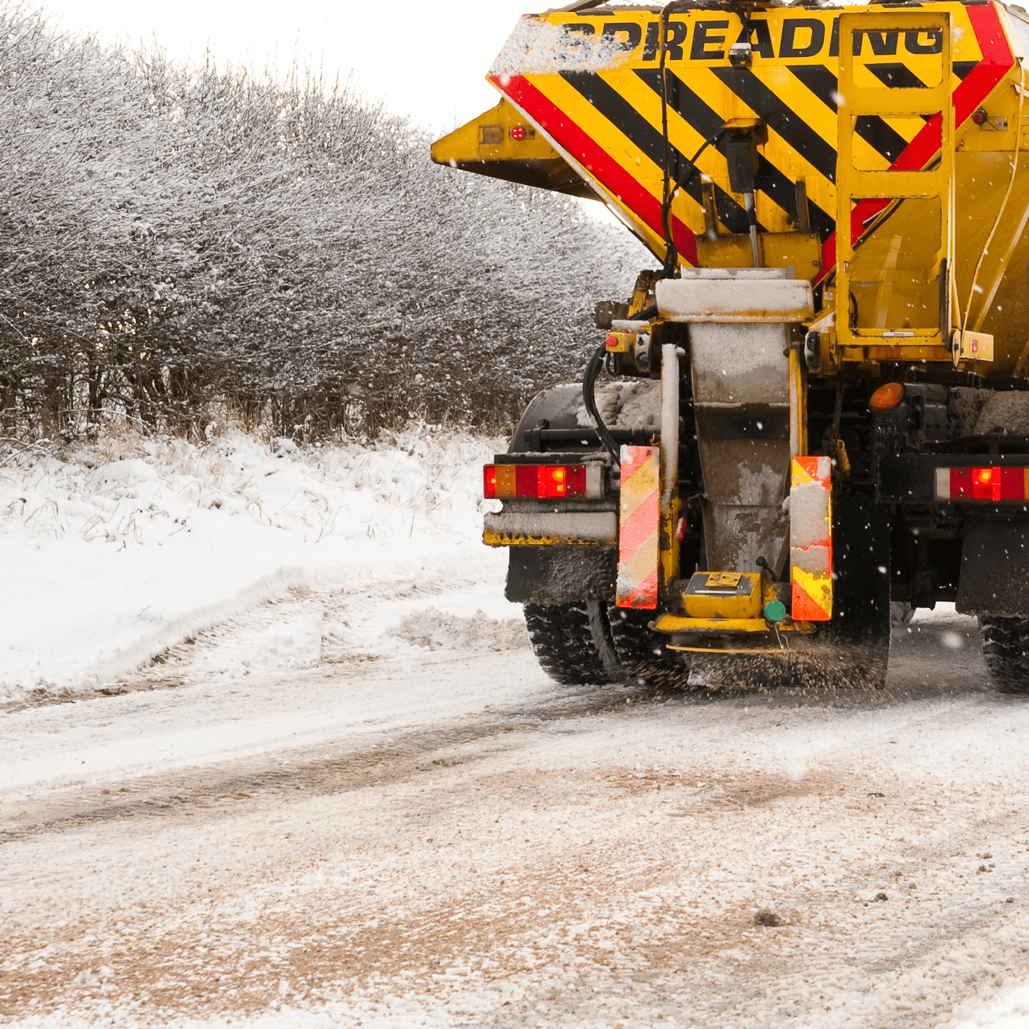 Brown Rock Salt De Icing Grit - Image 2
