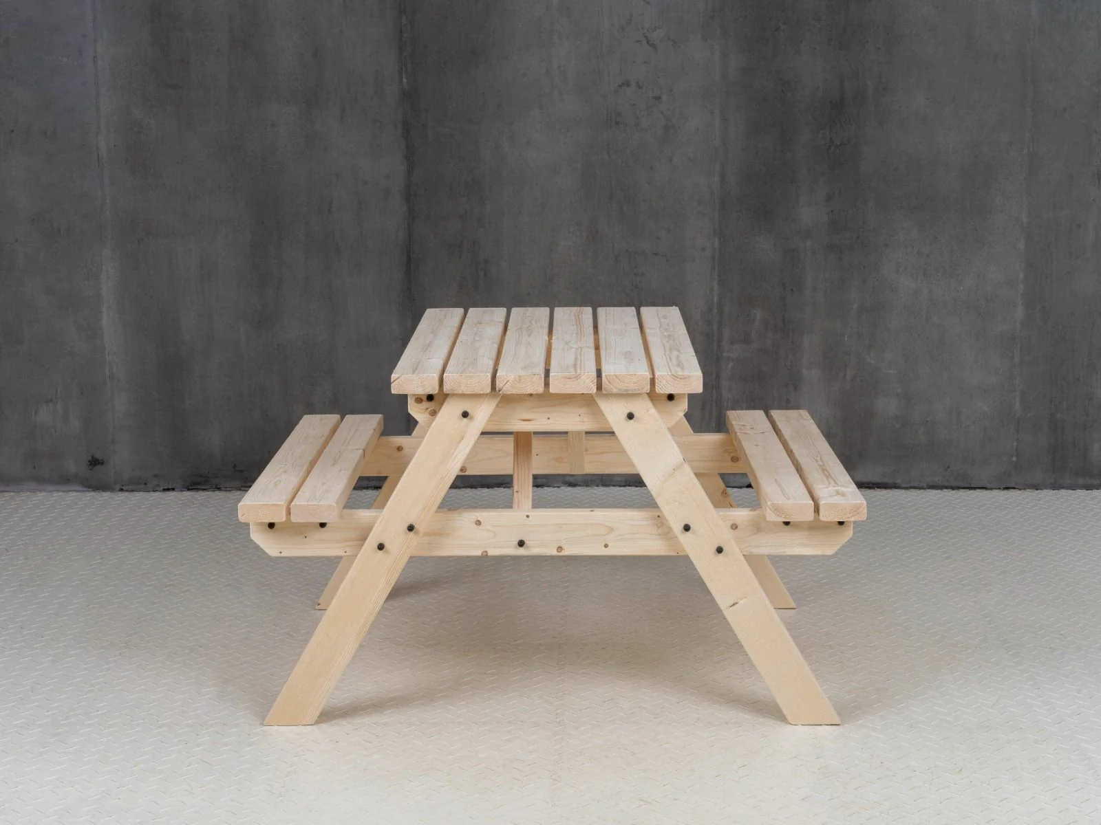 Classic Pub Style Picnic Bench and Table - Image 7