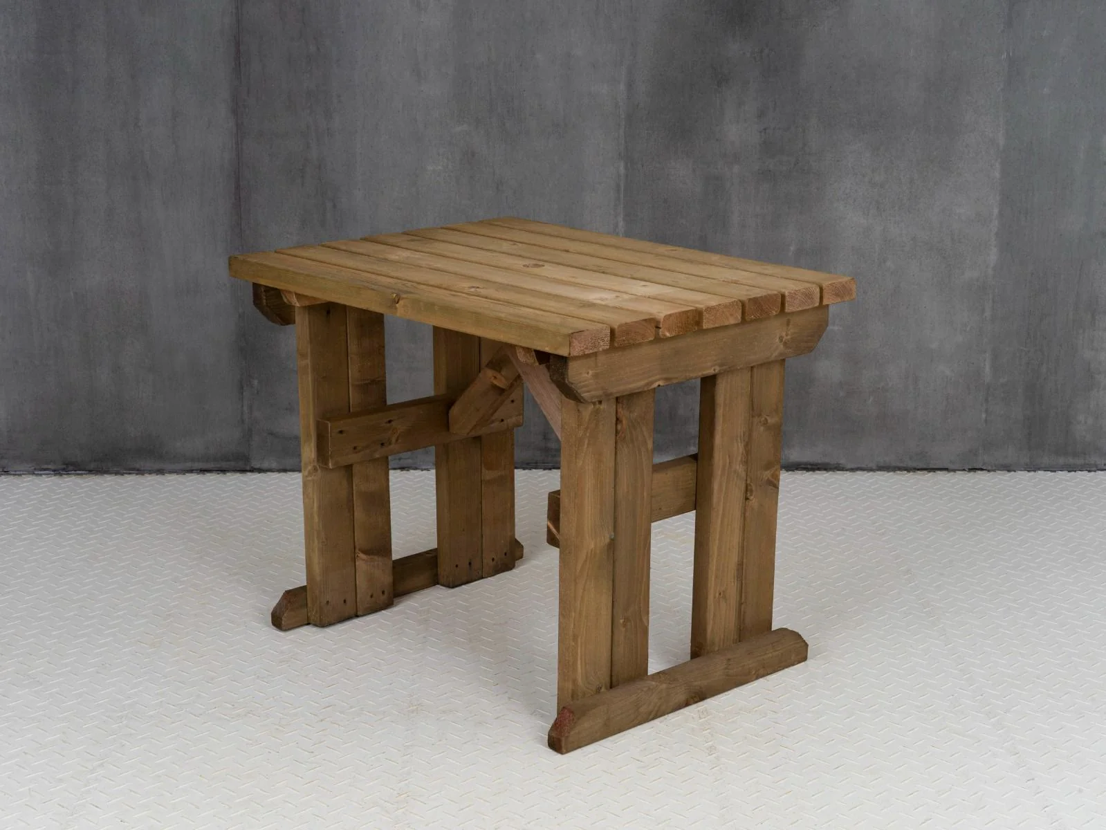 Hollies Wooden Garden Table, Outdoor Picnic Dining Desk - Rustic Finish - Image 10