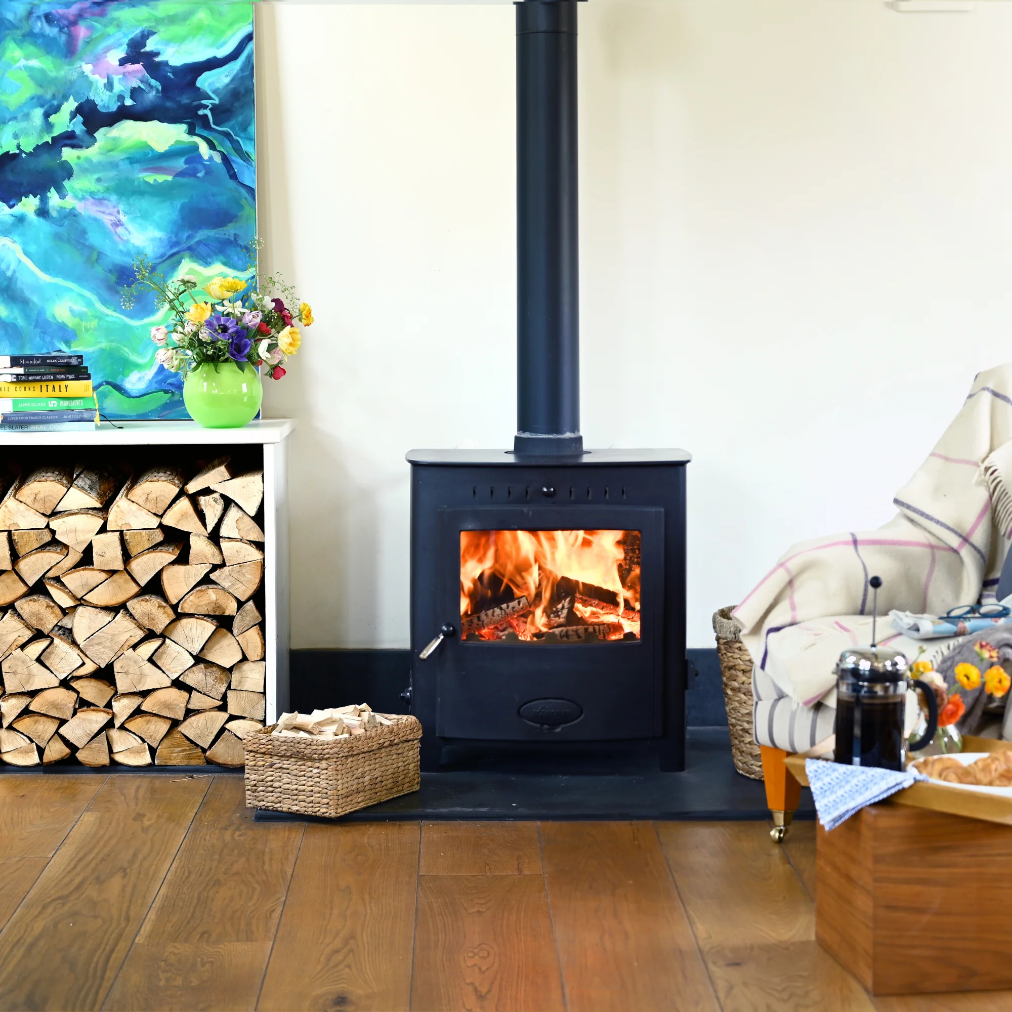 Oak Starter Kit. Kiln Dried Oak Logs, Kindling, Natural Firelighters and Matches - Image 3