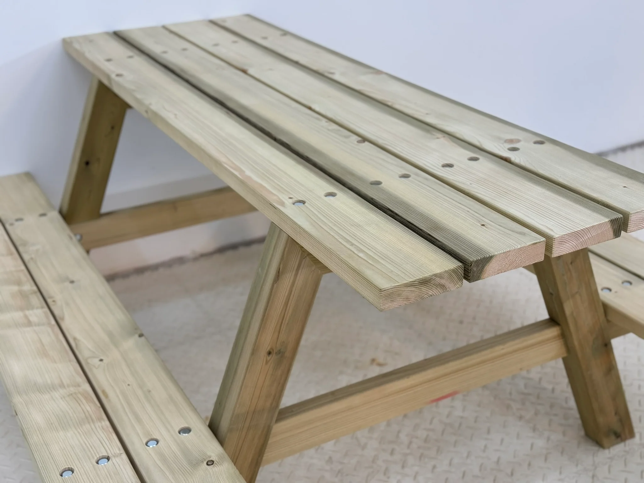 Premium Classic Pub Style Bench - Heavy Duty - Image 15