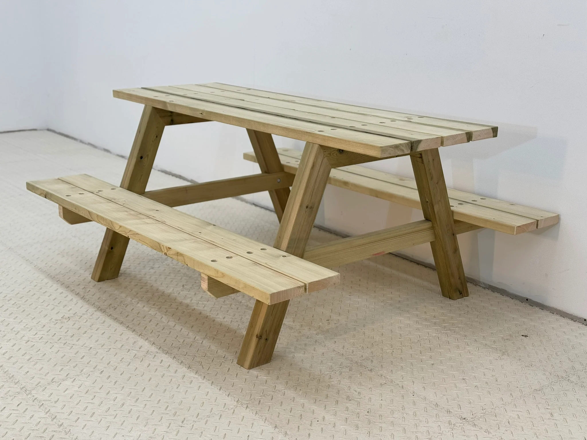 Premium Classic Pub Style Bench - Heavy Duty - Image 19