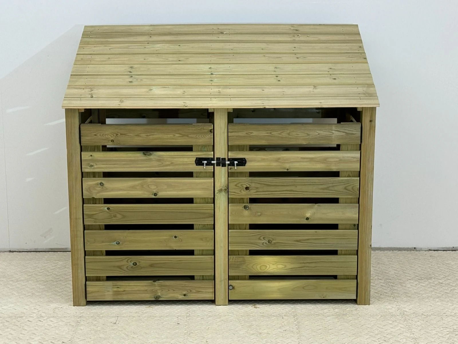 Premium Slatted Wooden Log Store with Doors W-146cm, H-126cm or 180cm, D-88cm - Image 4