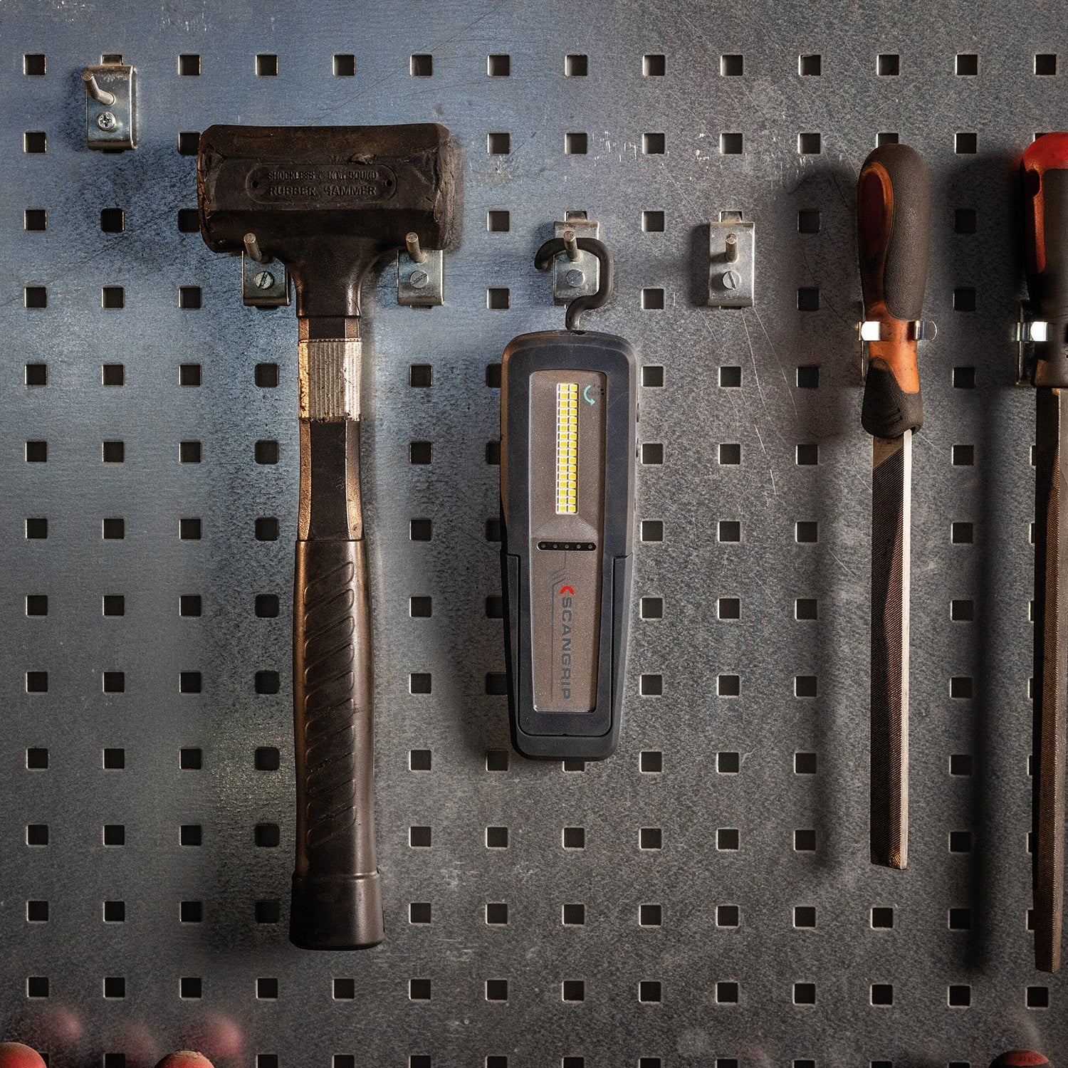 Rechargeable LED Work Light With Charging Base - Image 6