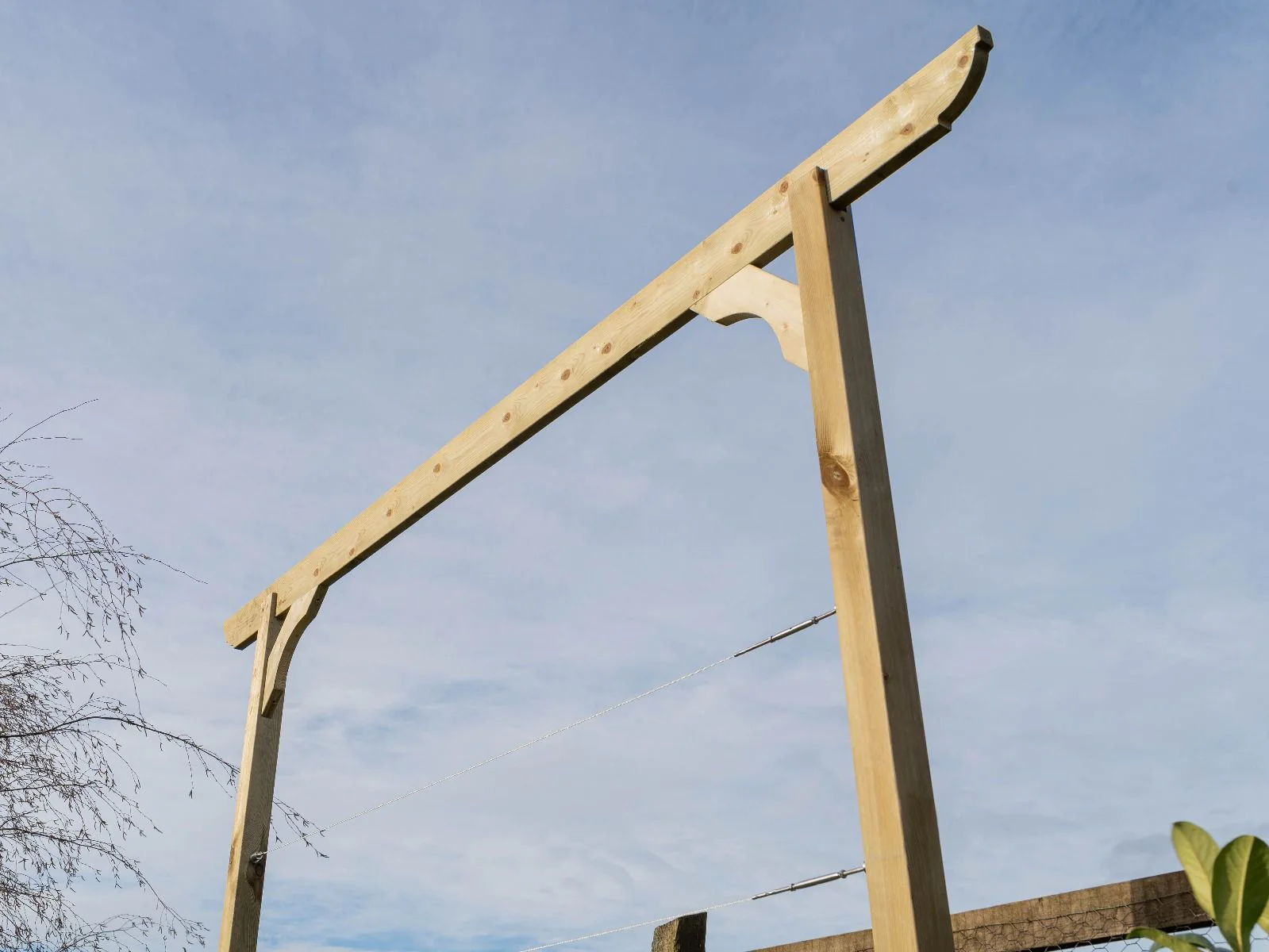 Screen Pergola, Plant Climbing Arbour - Corbel Sculpted Brace - Image 5