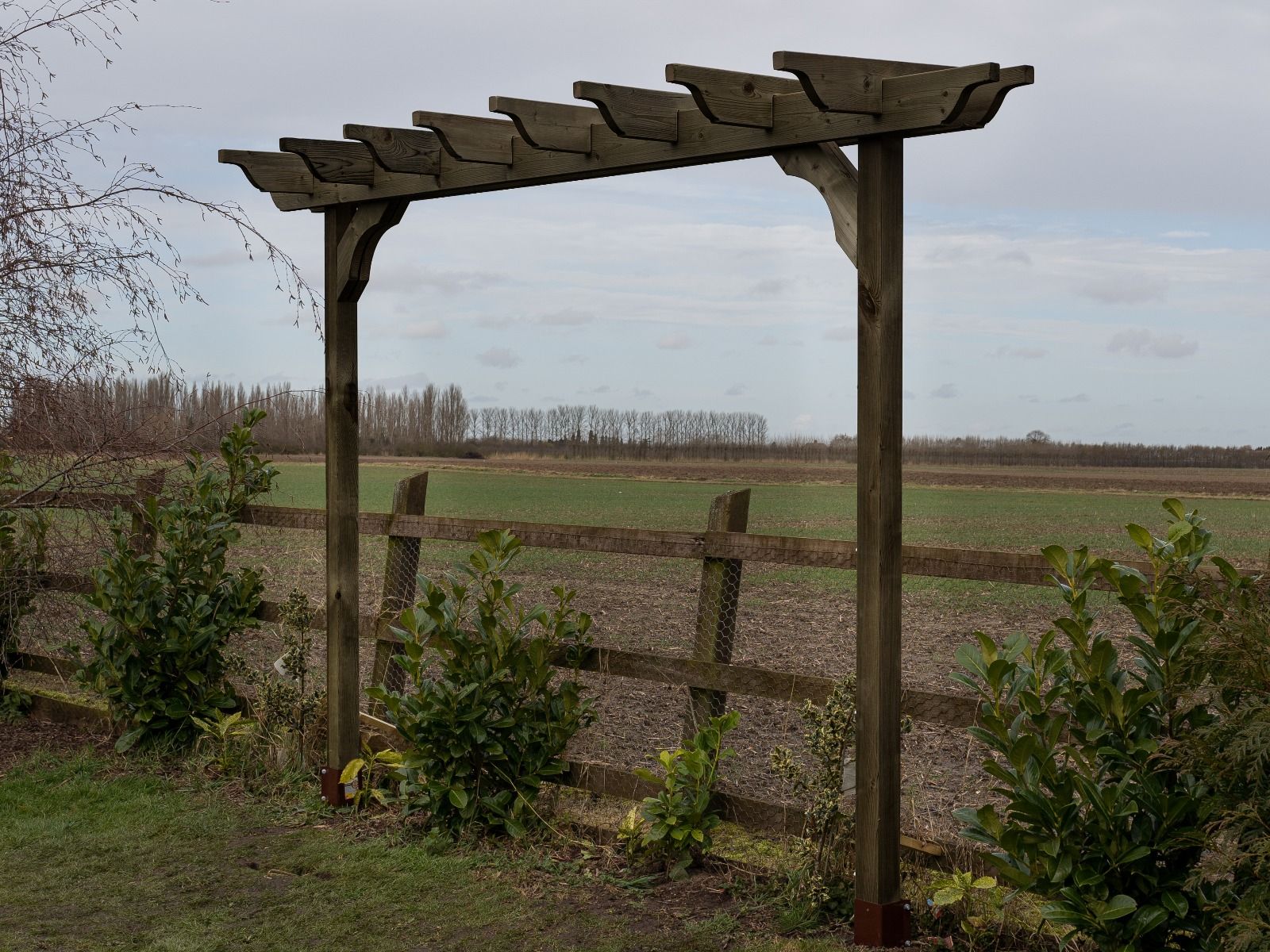 Sculpted Double Beam Pergola, Plant Climbing Arbour - Sculpted brace - Image 4