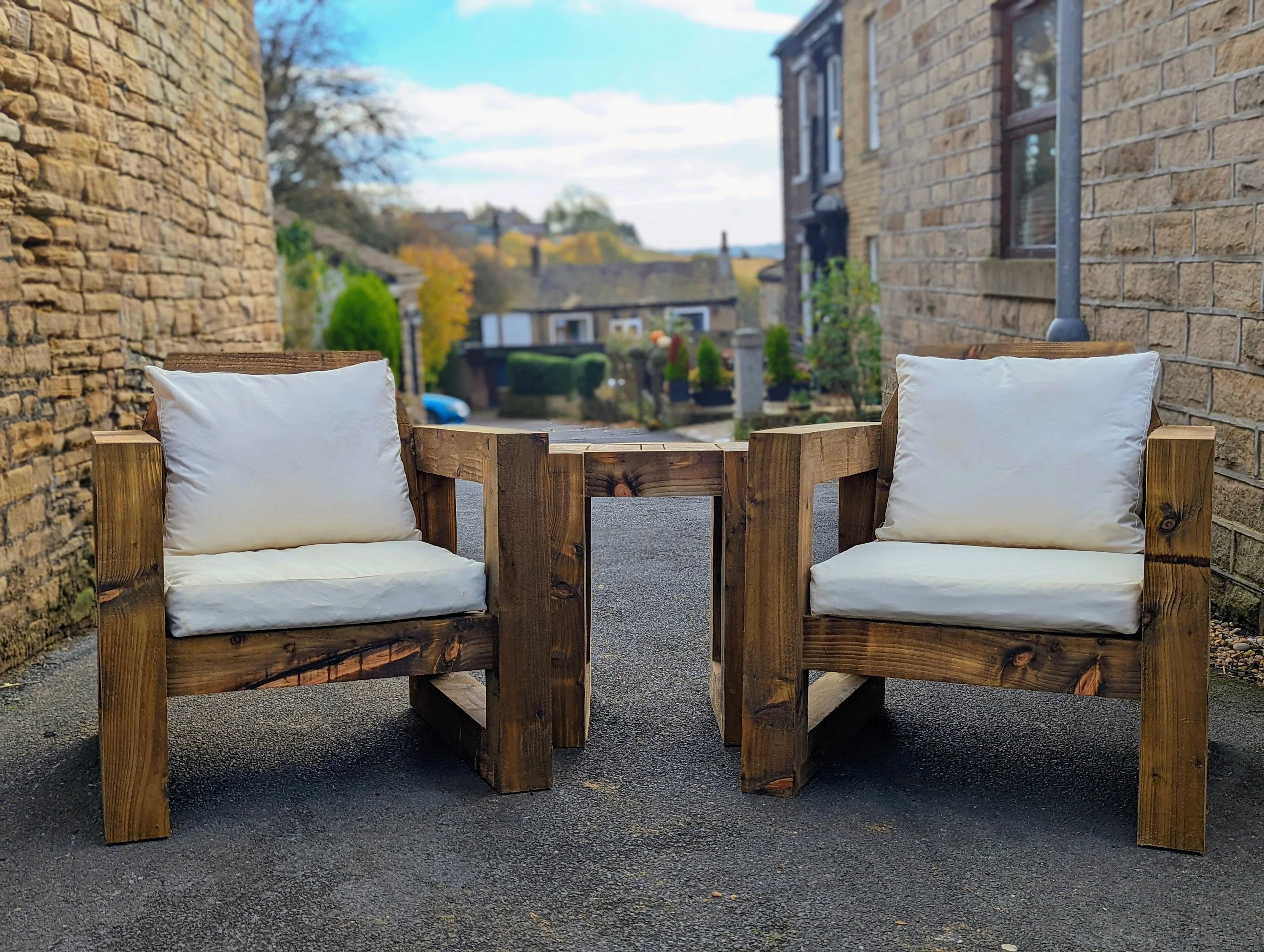 Solid Wood Garden Chair/Lounger Half set - Image 4