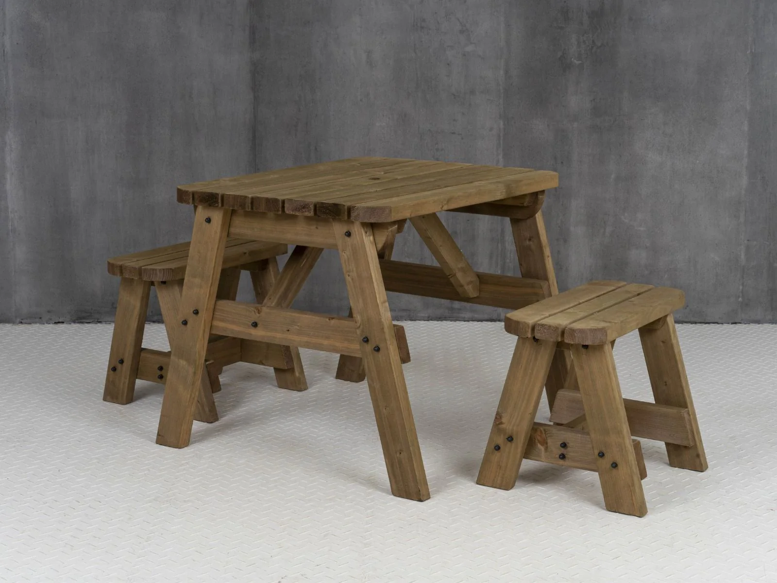 Victoria Rounded Space Saving Picnic Table and Benches Set - Rustic Finish - Image 12