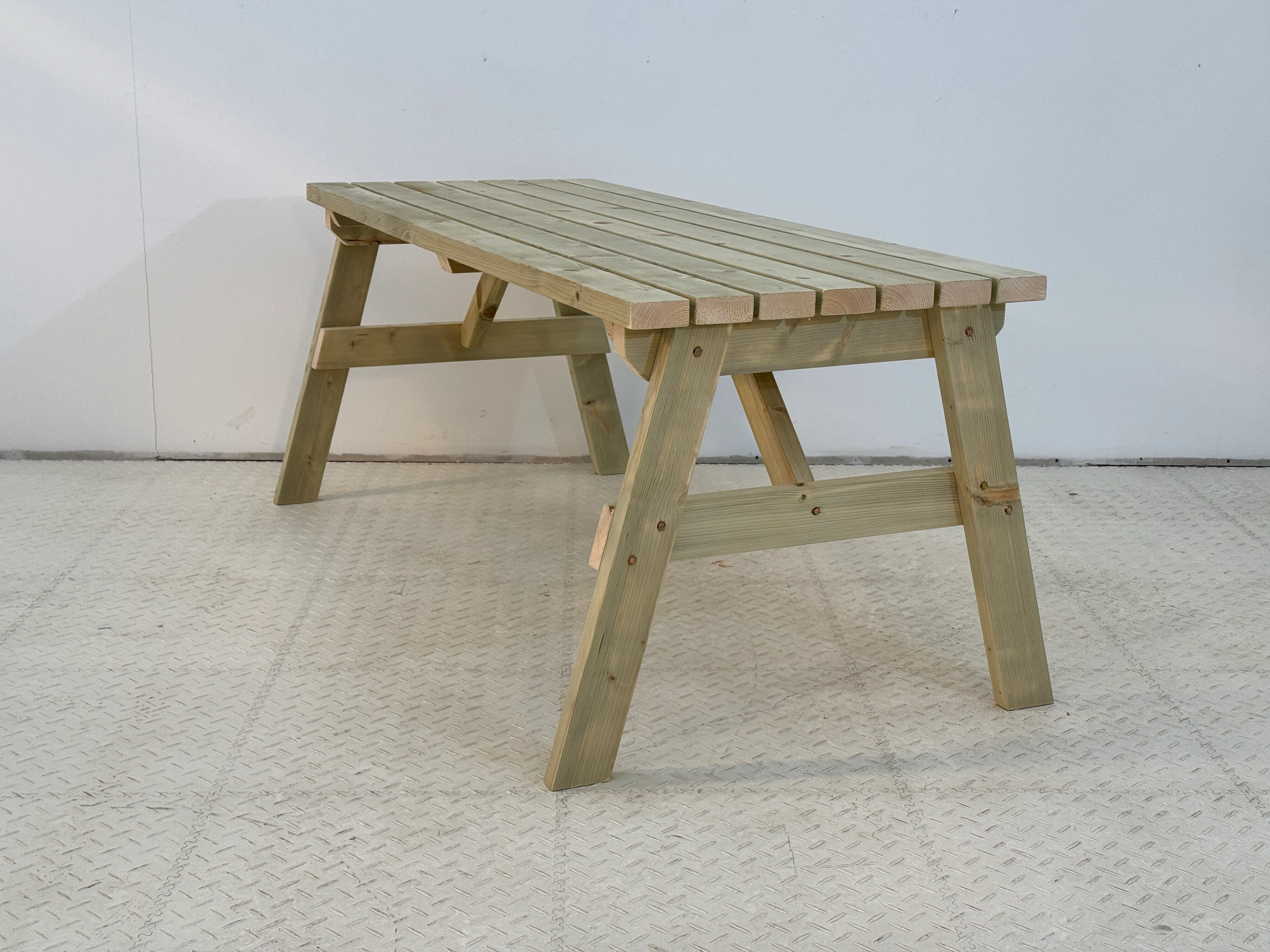 Victoria Wooden Garden Table, Outdoor Picnic Dining Desk - Image 4