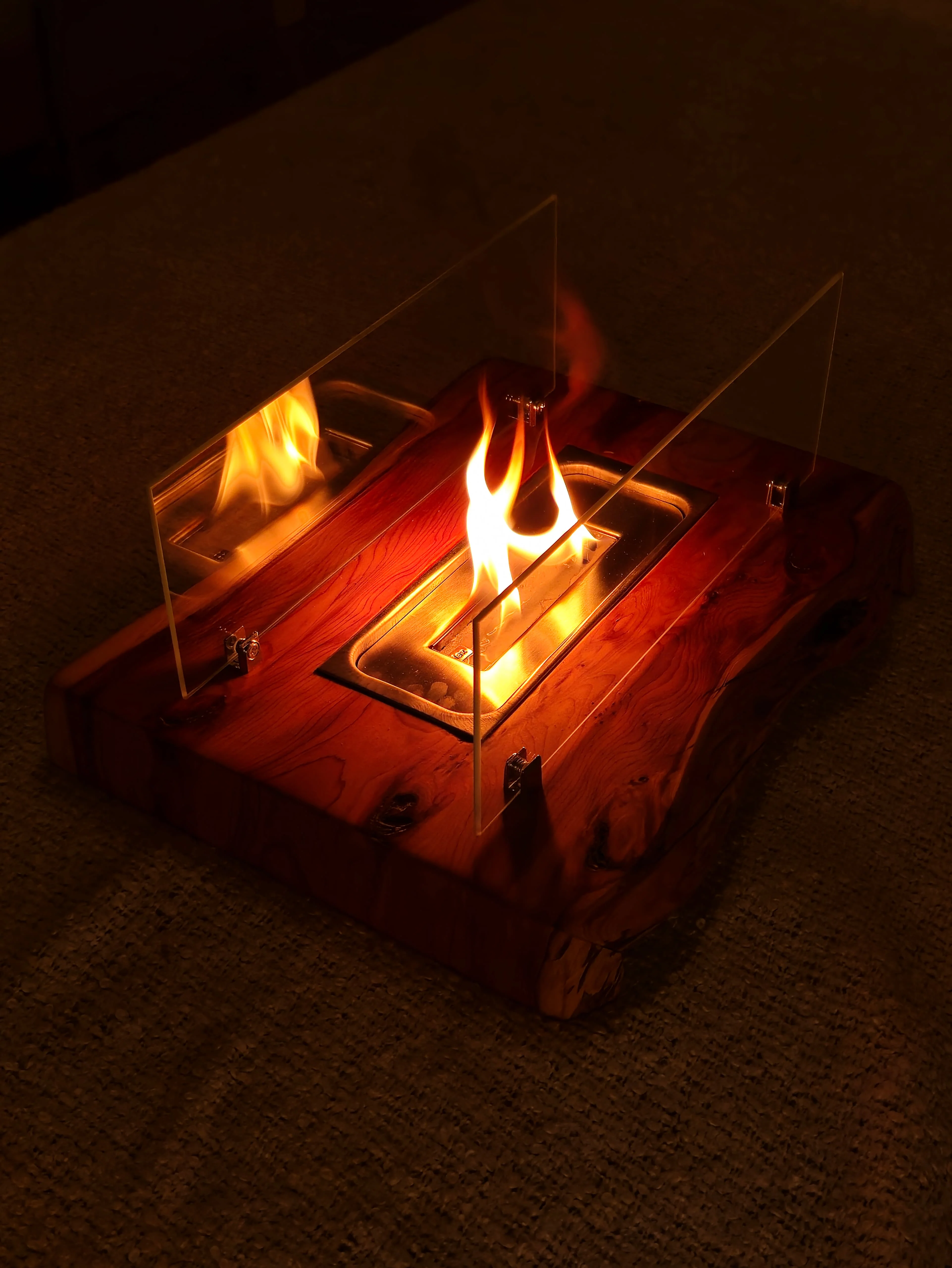 Waterfall Tabletop fireplace - Image 6