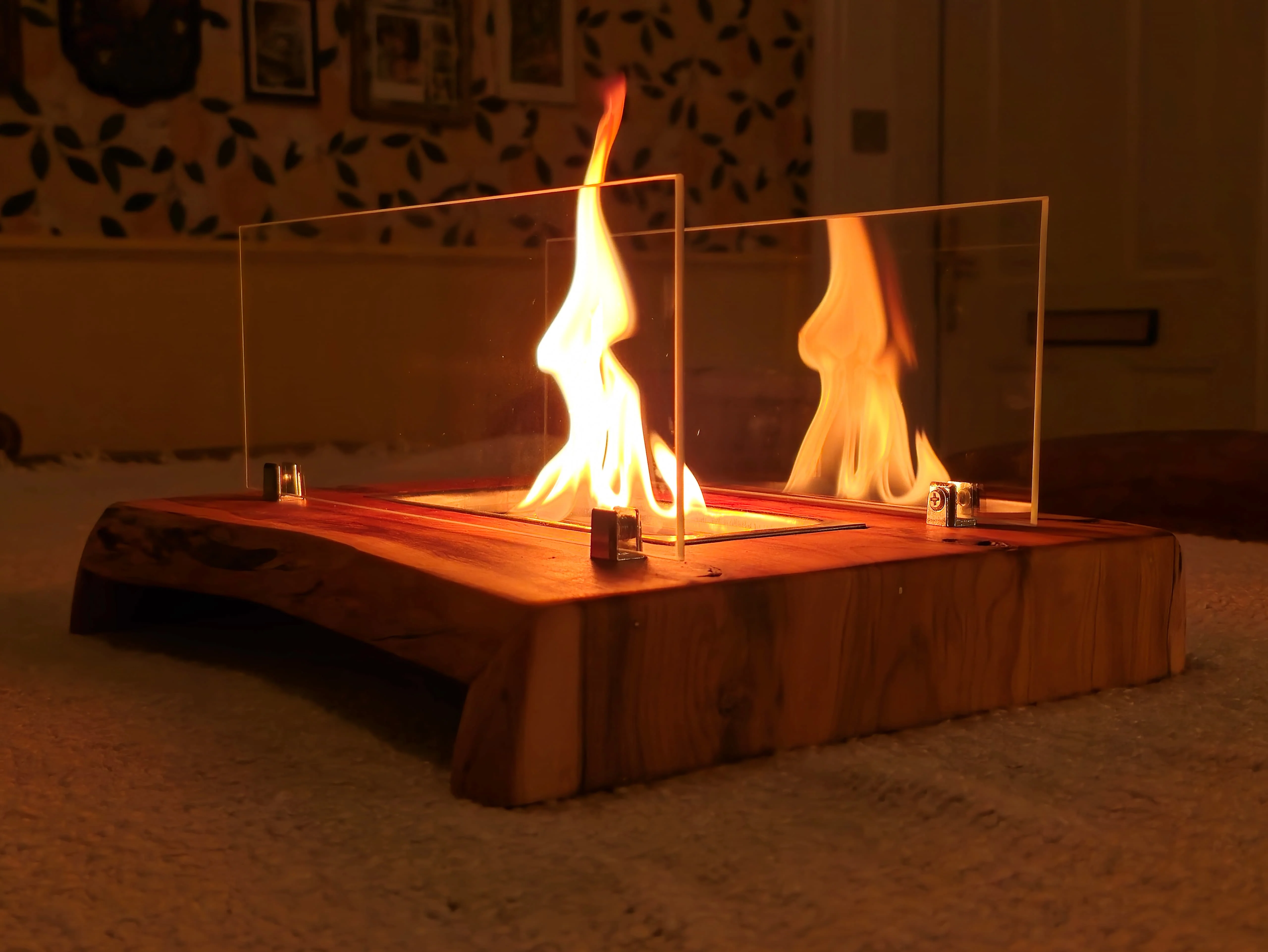 Waterfall Tabletop fireplace - Image 8