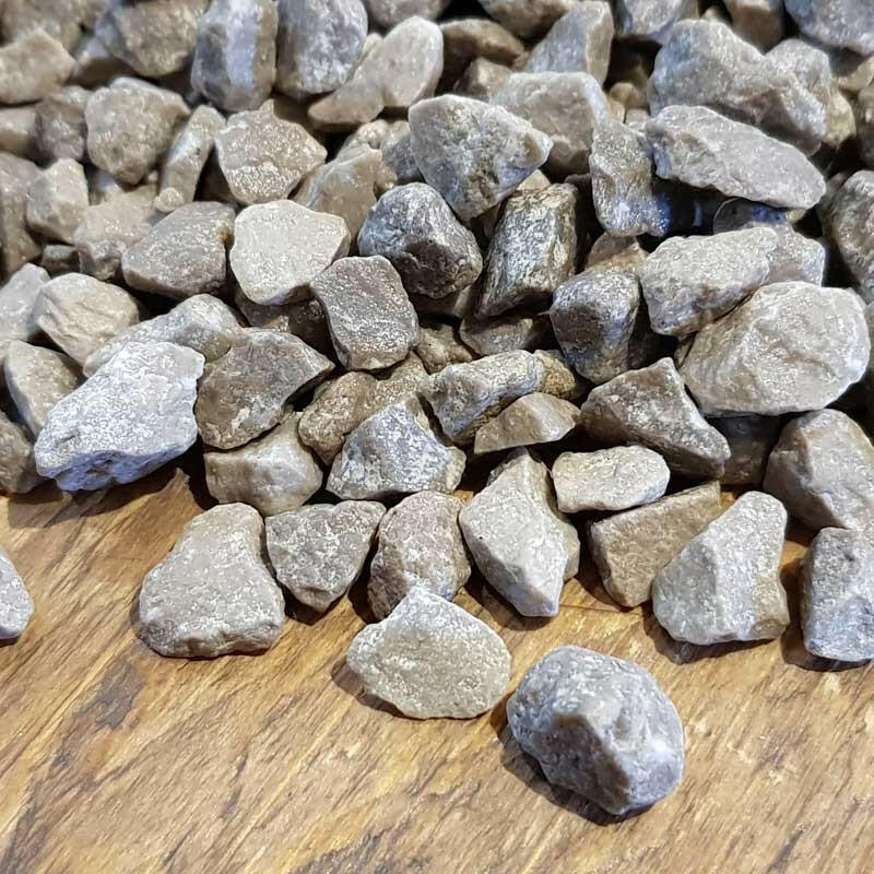 White Grey Limestone Gravel Chippings - Image 11