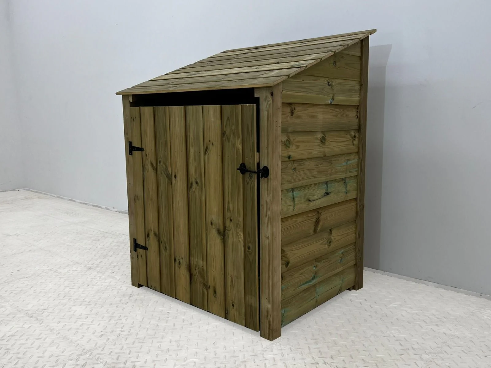 Wooden Premium Tongue/Groove Log Store with Door (W-99cm, H-126cm or H-180cm, D-88cm) - Image 10