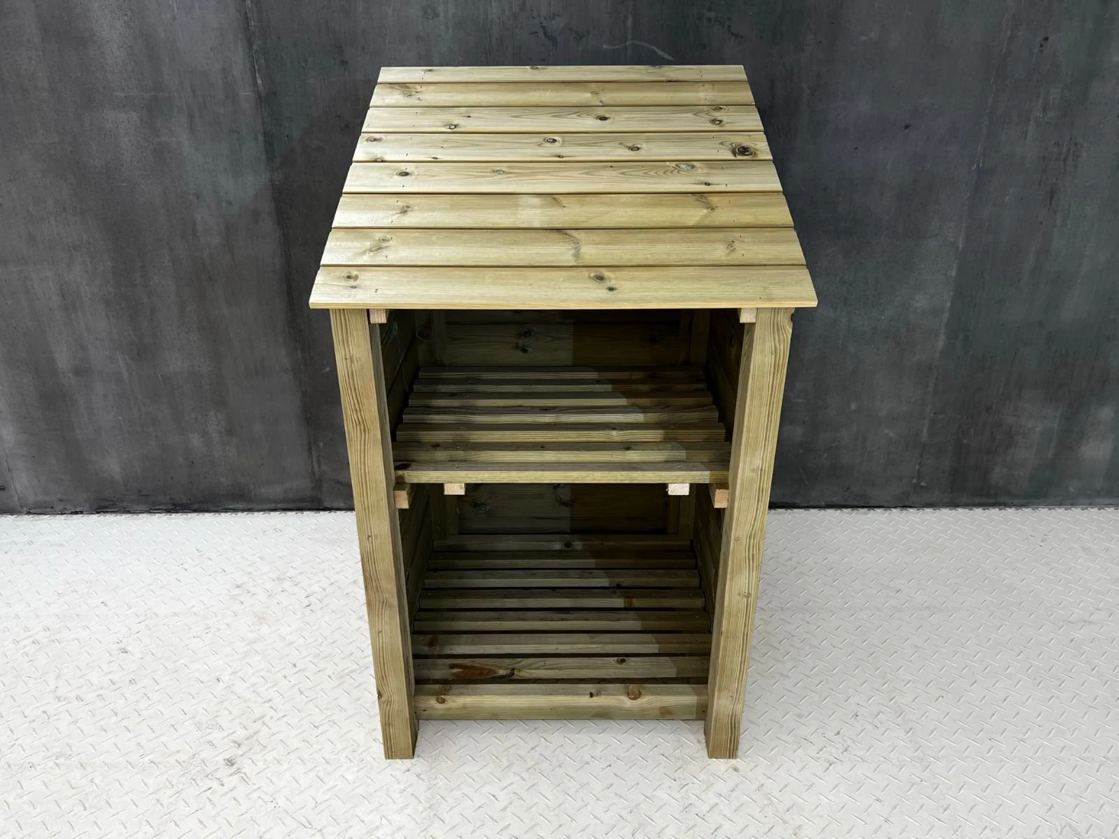 Wooden Premium Tongue/Groove Log Store with Shelf (W-79cm, H-126cm or H-180cm, D-88cm) - Image 10