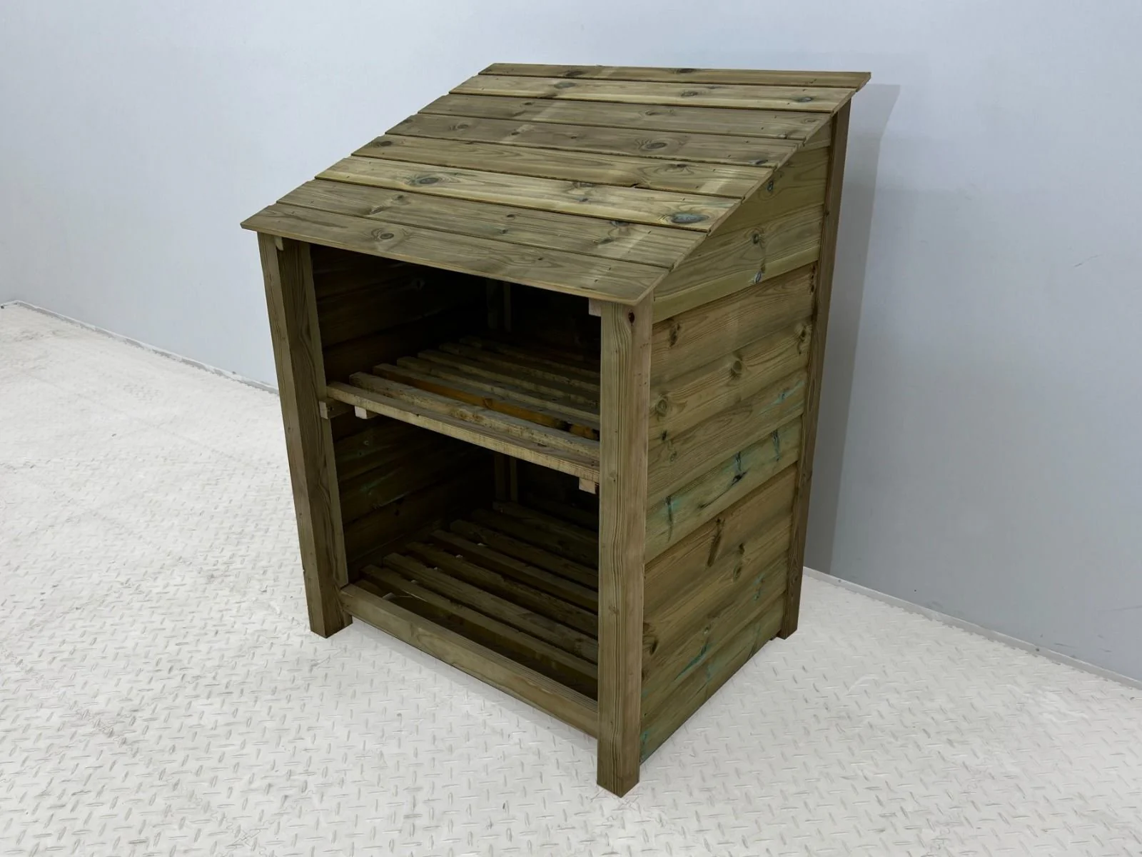 Wooden Premium Tongue/Groove Log Store with Shelf (W-99cm, H-126cm or H-180cm, D-88cm) - Image 9