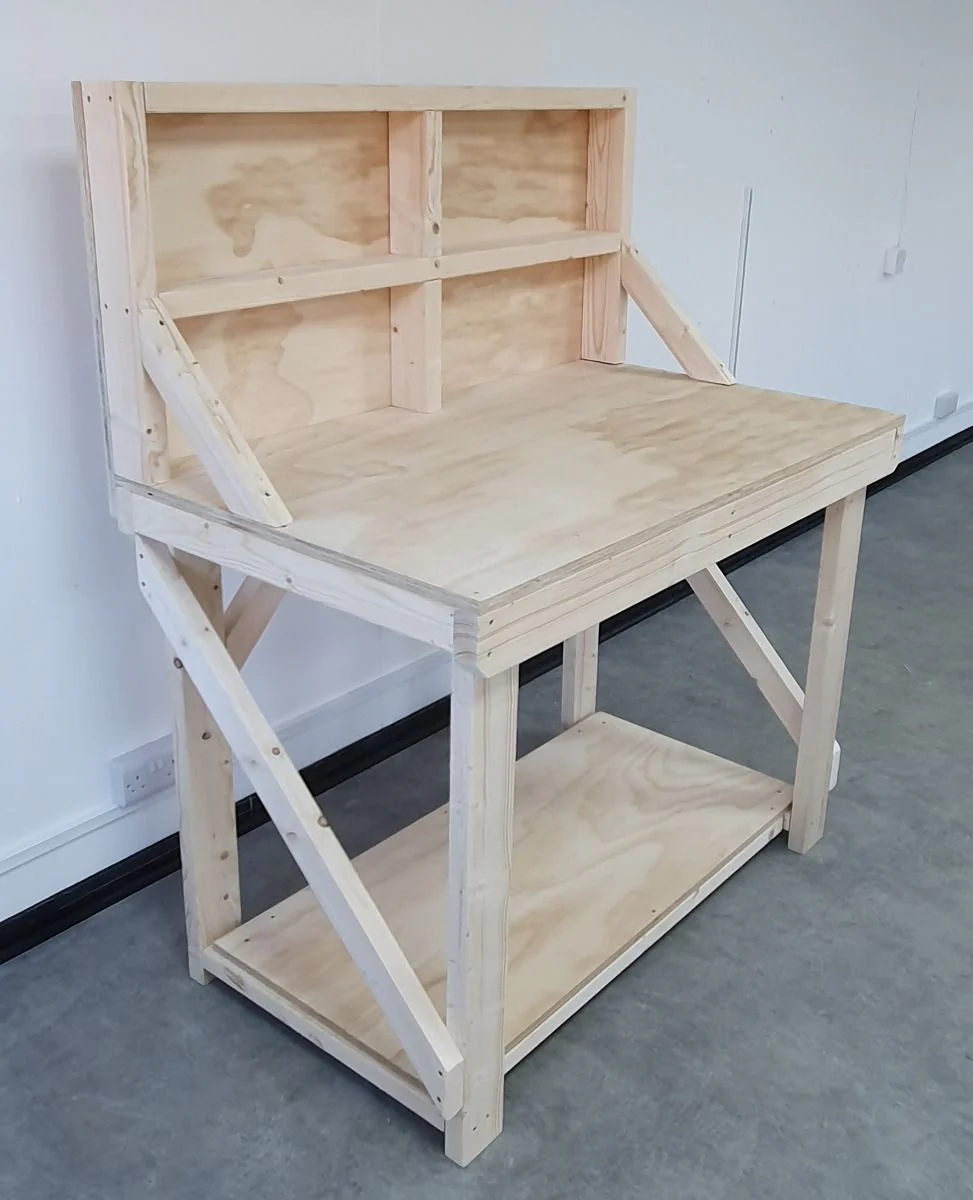 Wooden Workbench Superior Strength 18mm Plywood Top With Back Panel - Image 4